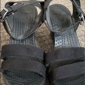 Crocs wedge black shoes size 8